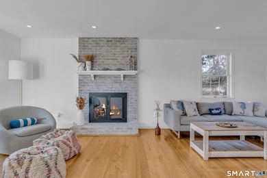 1 Beamon Meadow Place, Old Saybrook, CT 06475 - photo 5