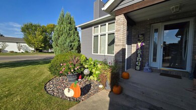 801 Deschepper st-front entry.jpg