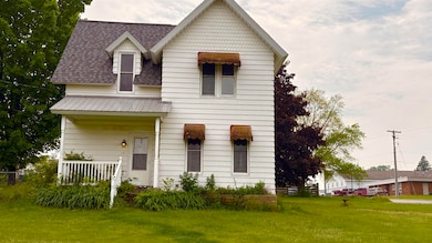 185 N Lake St, Harrison, MI 48625 - photo 2