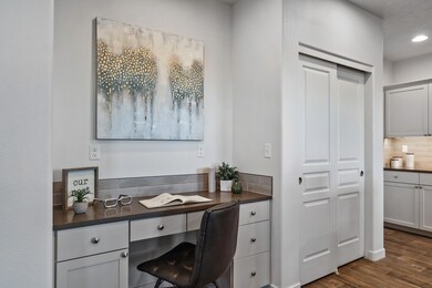Middleton - Built In Desk