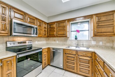 115 Liberty Dr, Wylie, TX 75098 - photo 2