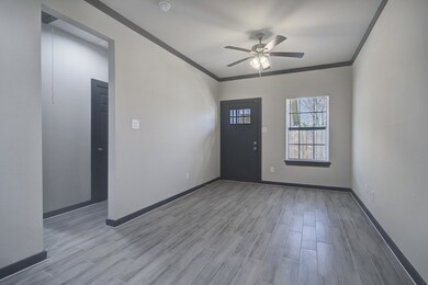 4409 Weaver Rd unit 1, Houston, TX 77016 - photo 3