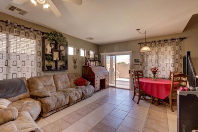 687 E Los Arboles Pl-8