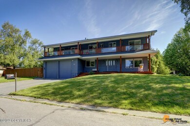 x-large 12,000sf corner lot