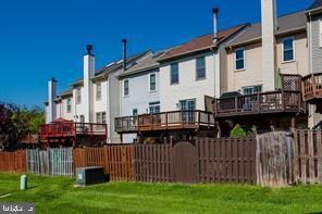 6333 Mary Todd Ct, Centreville, VA 20121 - photo 2