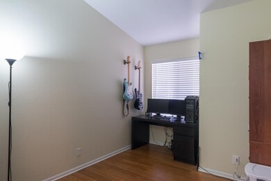 E Bedroom 01