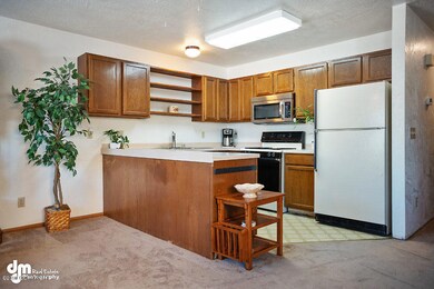Kitchen_ELK09226-SMALL