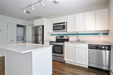 2833 St Charles Ave unit 28, New Orleans, LA 70115 - photo 4