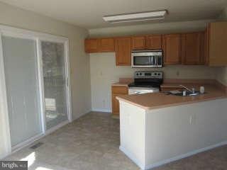 9432 Sea Breeze Ct, North Beach, MD 20714 - photo 4