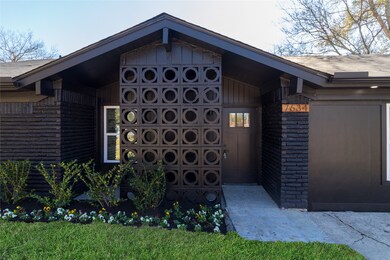 7634 Cabot St, Houston, TX 77016 - photo 2