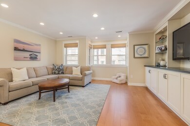 376 Commercial St unit 4F, Boston, MA 02109 - photo 5