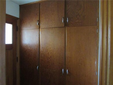 309 back porch storage