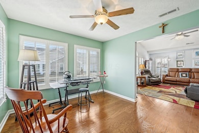 7-web-or-mls-Chestnut Farms Loop-007