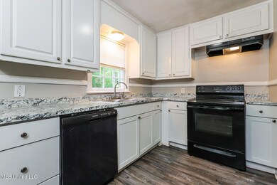 006-photo-kitchen-13715815