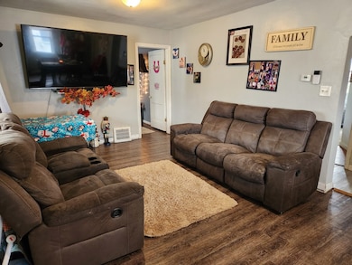 838 Forest Dr, Mansfield, OH 44905 - photo 6