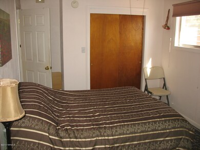 5425 Rocking Circle Bedroom