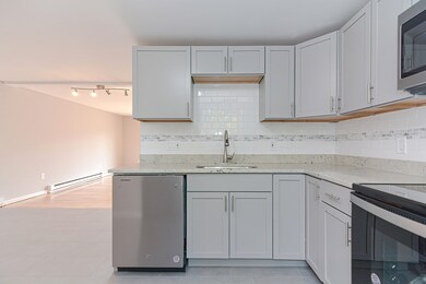 31 Pierpont St unit 4, Peabody, MA 01960 - photo 6