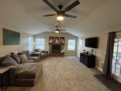 621 N Douglas St, Wellington, KS 67152 - photo 7