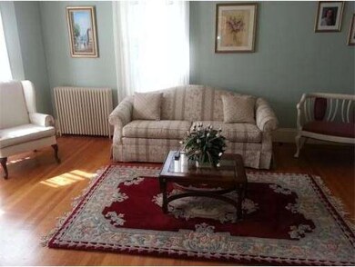 18 Billingham St, Somerville, MA 02144 - photo 3