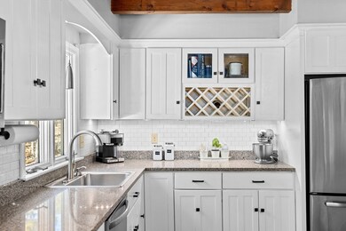 127 Walnut Plain Rd, Rochester, MA 02770 - photo 3