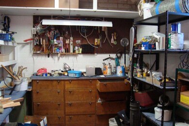 10153 W Cinnebar Ave, Sun City, AZ 85351 - photo 6