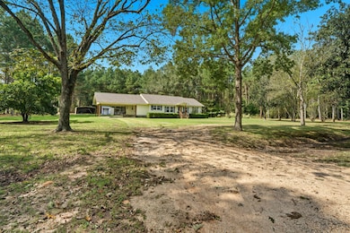 427 Charlie Green Rd, Laurel, MS 39443 - photo 2