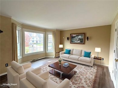 219 Bridgehampton Dr, Medina, OH 44256 - photo 6