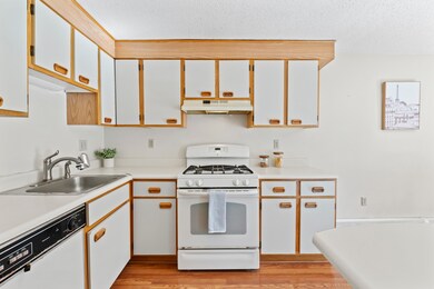 18 Bramber ii, Rochester, NH 03867 - photo 6