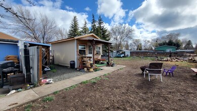 4315 Summers Ln, Klamath Falls, OR 97603 - photo 5