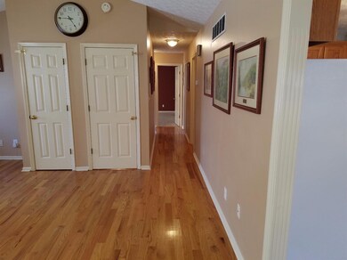 403 Mallard Dr, Frankfort, KY 40601 - photo 7