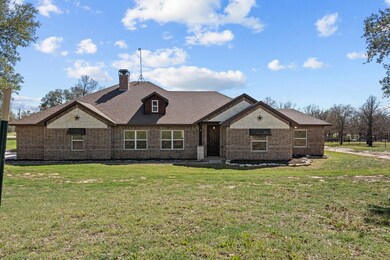 334 Kendall Cir, Weatherford, TX 76088 - photo 2