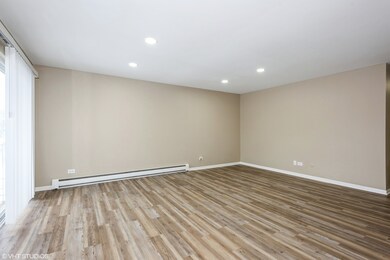 850 S Lorraine Rd unit 2A, Wheaton, IL 60189 - photo 6