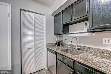 11416 Honeysuckle Ct unit 8-4, Upper Marlboro, MD 20774 - photo 5