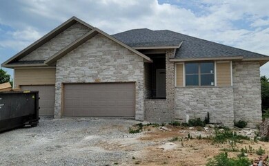 824 S Rockburn Ct, Nixa, MO 65714 - photo 2