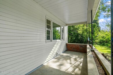 2823 Troy Schenectady Rd, Schenectady, NY 12309 - photo 5