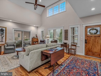 130 N Tamarac Dr, Shepherdstown, WV 25443 - photo 4