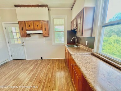 624 S Main St unit Fl 2, Old Forge, PA 18518 - photo 6