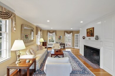 7 Cedar Rd, Chestnut Hill, MA 02467 - photo 4