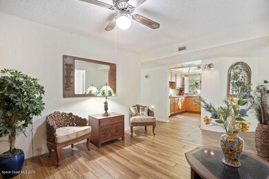 580 S Brevard Ave 817