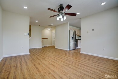 97 Prestwick Way, Edison, NJ 08820 - photo 4