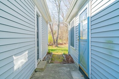 171 Old Westport Rd, North Dartmouth, MA 02747 - photo 5