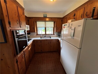 57 Maplewood Ave, Westerly, RI 02891 - photo 2