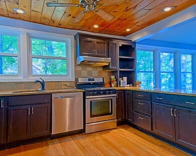 712 Berry River Rd, Barrington, NH 03825 - photo 4