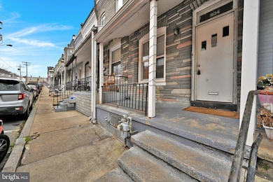 1634 Muhlenberg St, Reading, PA 19606 - photo 2