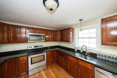 83 Massasoit Rd, Worcester, MA 01604 - photo 4