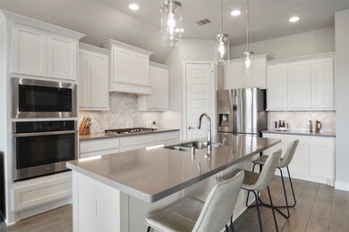 9303 Mont Ellie Ln, Tomball, TX 77375 - photo 3