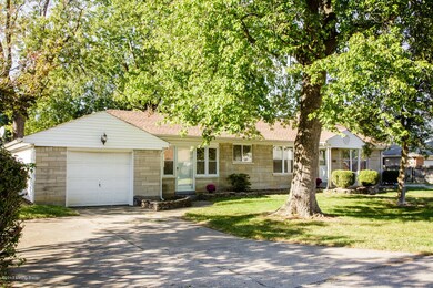 3215 Hickory Grv-2