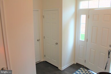 22571 Ocean Cliff Square, Ashburn, VA 20148 - photo 5