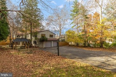 1434 Kirby Rd, McLean, VA 22101 - photo 2