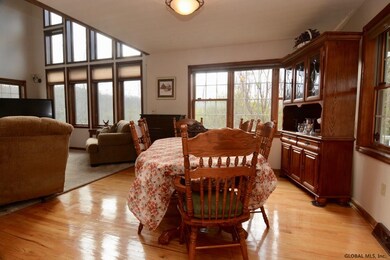 114 Spring Rd, Schenectady, NY 12302 - photo 4